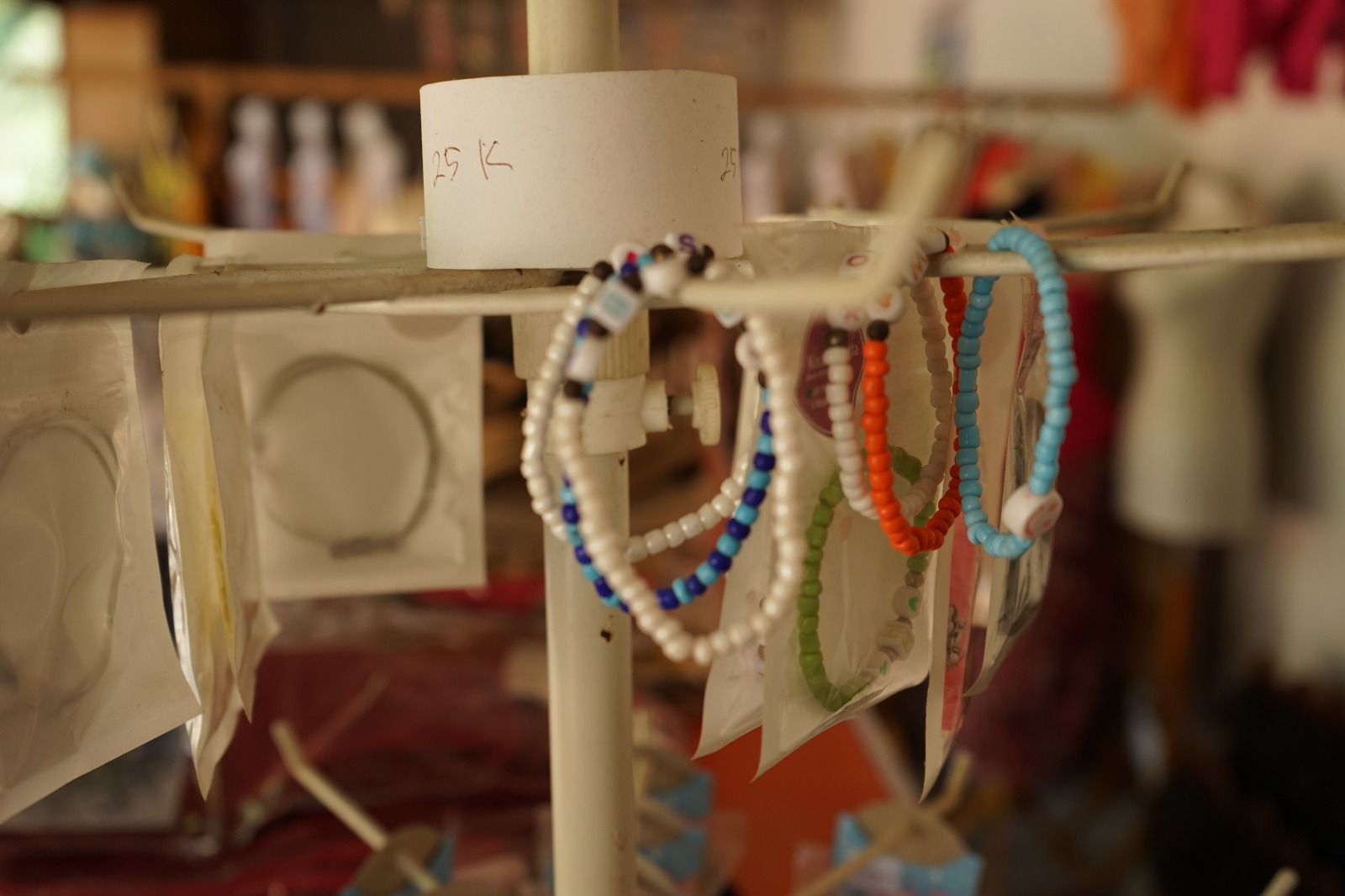 Gelang Etnik Kerajinan Tangan